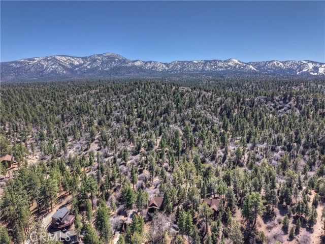Detail Gallery Image 2 of 55 For 615 Kean Way, Big Bear City,  CA 92314 - – Beds | – Baths