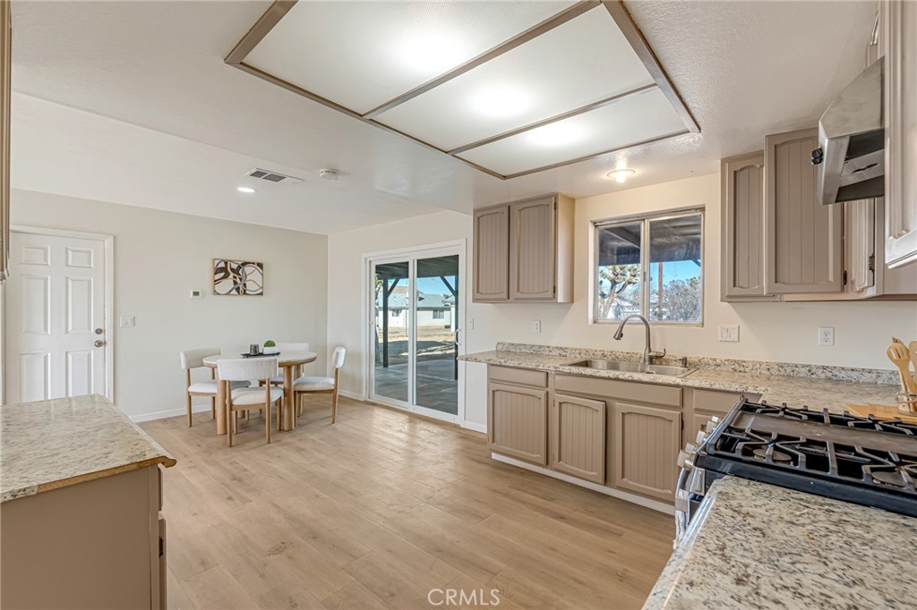 MLS #IV25251017 image #10