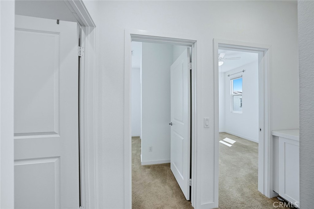 https://media.crmls.org/medias/743b03fe-4565-46d2-8eec-7d15eebbd1cc.jpg?preset=X-Large