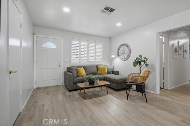 Detail Gallery Image 7 of 58 For 11681 Wasco, Garden Grove,  CA 92841 - 4 Beds | 2 Baths