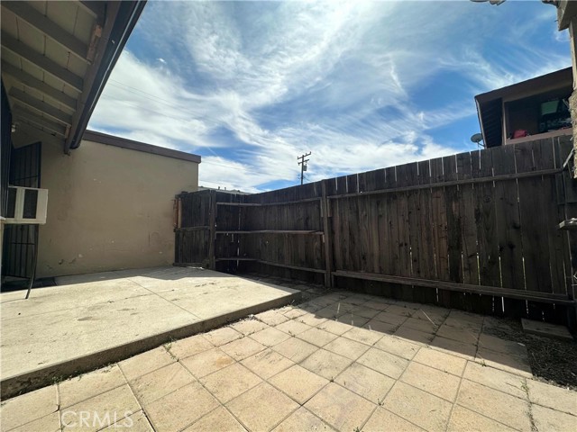 Detail Gallery Image 3 of 12 For 2406 Angela #4,  Pomona,  CA 91766 - 1 Beds | 1 Baths