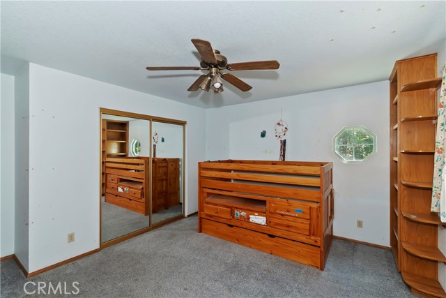 386 Garden Drive, Cedarpines Park CA: https://media.crmls.org/medias/743c0e93-7a66-45ab-858b-3eea833cadaf.jpg
