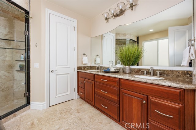 Detail Gallery Image 25 of 42 For 209 Chicago Ave, Huntington Beach,  CA 92648 - 3 Beds | 3/2 Baths