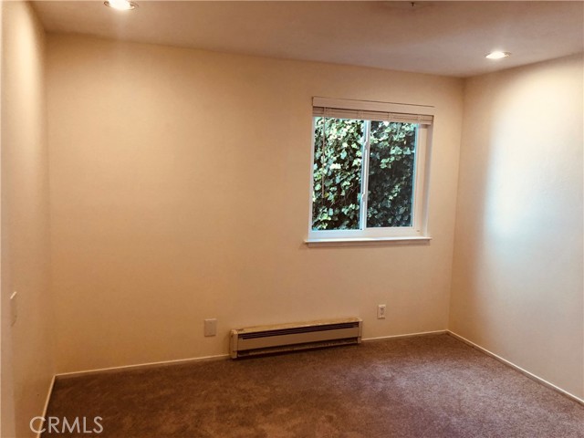 Detail Gallery Image 25 of 29 For 5015 Palmetto Ave #1,  Pacifica,  CA 94044 - 2 Beds | 2 Baths