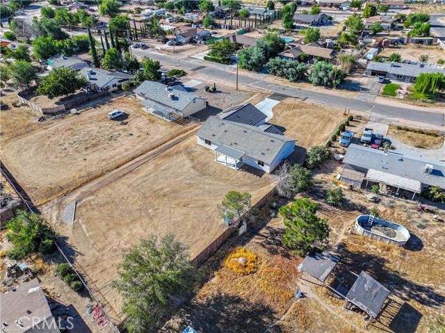 Detail Gallery Image 13 of 49 For 19056 Goleta St, Hesperia,  CA 92345 - 4 Beds | 2/1 Baths