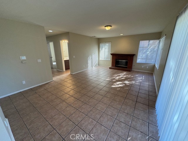 Detail Gallery Image 11 of 38 For 40515 Gorham Ln, Palmdale,  CA 93551 - 4 Beds | 3 Baths