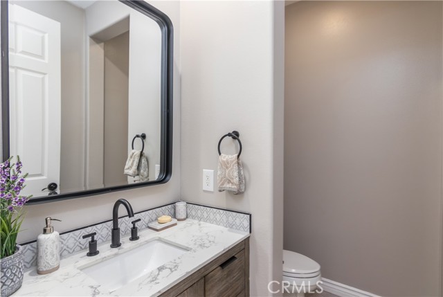 2159 Hathaway Avenue, Westlake Village CA: https://media.crmls.org/medias/743eafa2-6e4c-42ff-af97-730d040aaeb0.jpg