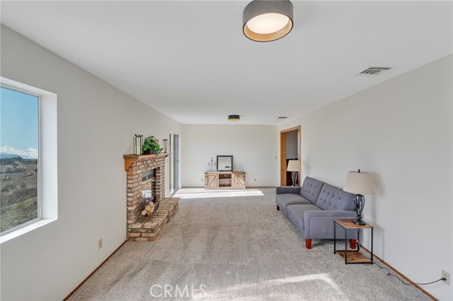 Detail Gallery Image 21 of 53 For 8325 Johnson Rd, Phelan,  CA 92371 - 3 Beds | 2 Baths