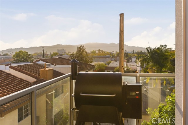 Detail Gallery Image 38 of 61 For 518 E Windsor #305,  Glendale,  CA 91205 - 2 Beds | 2 Baths