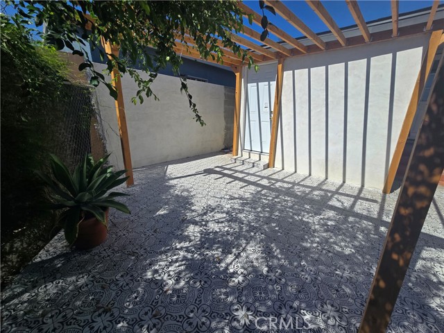 Detail Gallery Image 24 of 26 For 3868 E 1st, Los Angeles,  CA 90063 - 2 Beds | 1 Baths