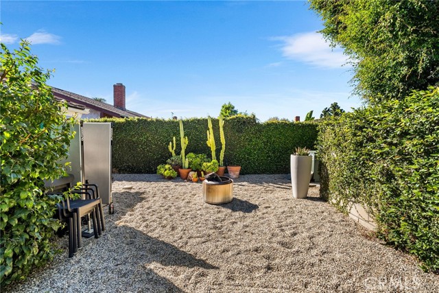 Detail Gallery Image 28 of 29 For 17601 Sherbrook Dr, Tustin,  CA 92780 - 3 Beds | 2/1 Baths