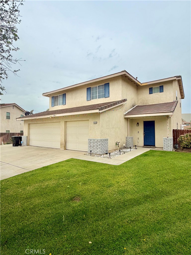 2522 N Phil Ochs Ave