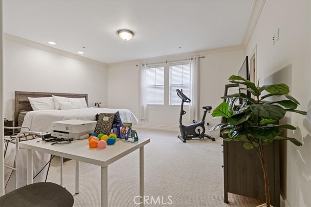 Detail Gallery Image 18 of 31 For 12026 Hoffman Steet #101,  Studio City,  CA 91604 - 3 Beds | 3 Baths