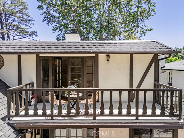 3975 Van Noord Avenue, Studio City CA: https://media.crmls.org/medias/74409925-54ef-4db6-8c35-3bf9200fe1b4.jpg