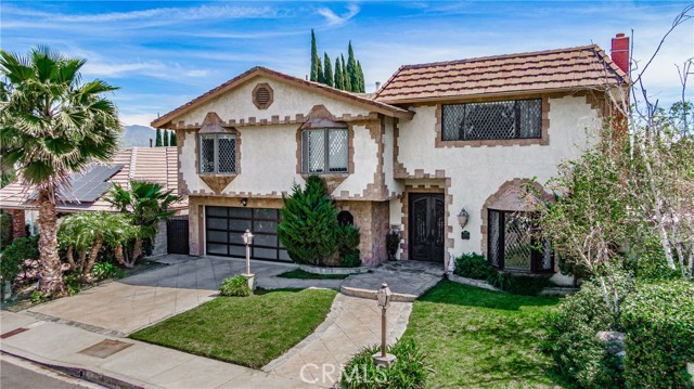 Detail Gallery Image 10 of 75 For 12454 Henzie Pl, Granada Hills,  CA 91344 - 4 Beds | 3 Baths