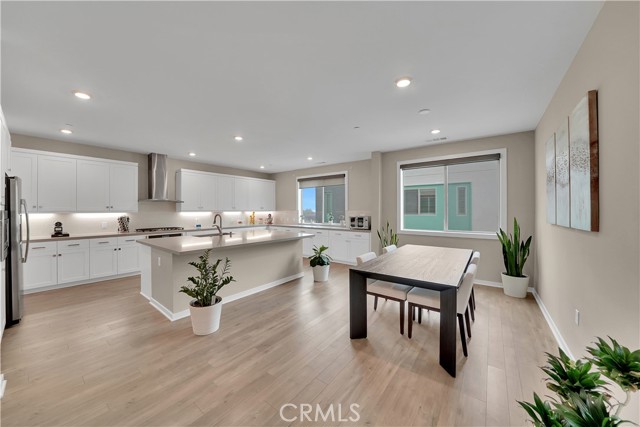 Detail Gallery Image 4 of 25 For 203 Bowery, Irvine,  CA 92612 - 3 Beds | 3 Baths