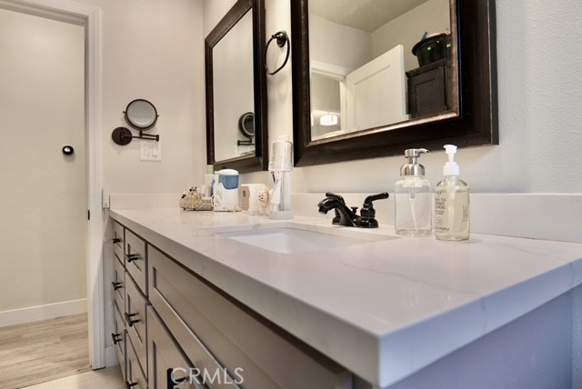 Detail Gallery Image 13 of 19 For 1647 W 79th St, Los Angeles,  CA 90047 - 2 Beds | 2 Baths