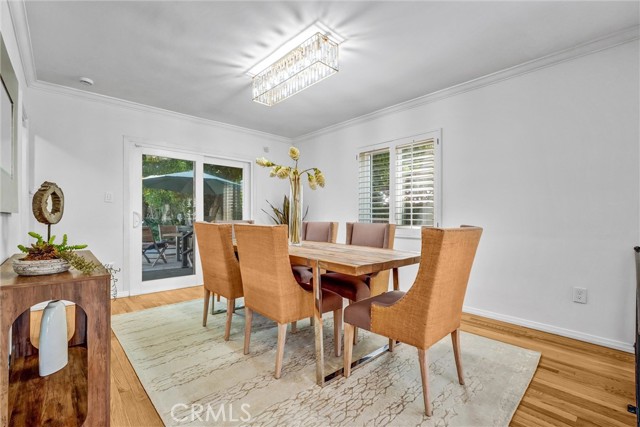 Detail Gallery Image 11 of 66 For 4121 Country Club Dr, Lakewood,  CA 90712 - 4 Beds | 5 Baths