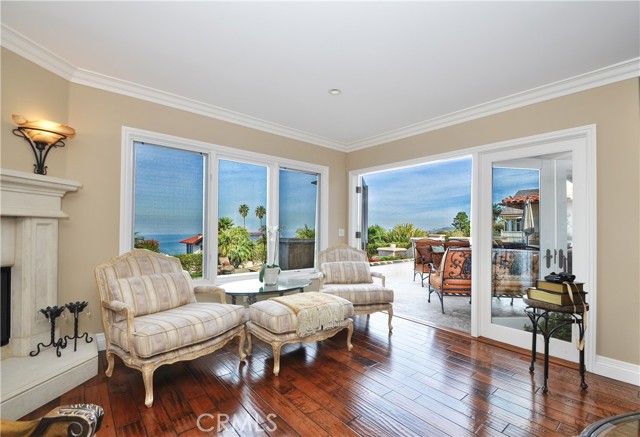 Detail Gallery Image 7 of 26 For 1525 Chelsea Rd, Palos Verdes Estates,  CA 90274 - 4 Beds | 4 Baths