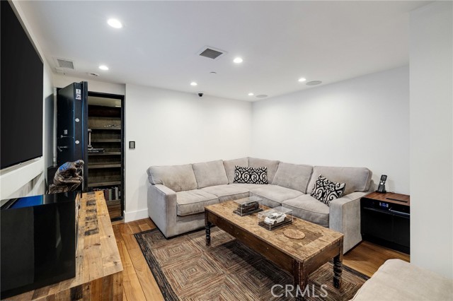 1626 1st Street, Manhattan Beach, California 90266, 5 Bedrooms Bedrooms, 0 ,6 BathroomsBathrooms,Residential,For Sale,1st,0,SB26133853