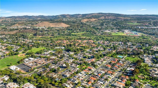 Detail Gallery Image 56 of 60 For 33 Mann St, Irvine,  CA 92612 - 3 Beds | 2 Baths