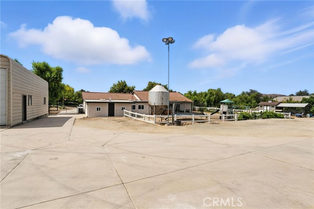 Detail Gallery Image 42 of 75 For 17940 Copper Queen Ln, Perris,  CA 92570 - 8 Beds | 3/1 Baths