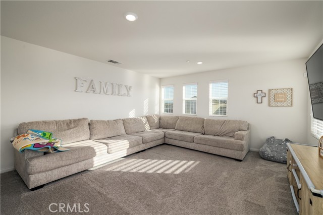 Detail Gallery Image 9 of 24 For 30538 Oasis Rd., Murrieta,  CA 92563 - 5 Beds | 3 Baths