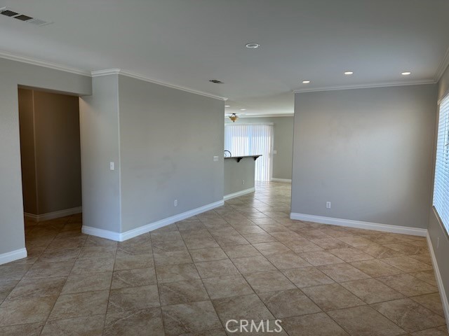 Detail Gallery Image 7 of 25 For 23393 Cheyenne Canyon Dr, Canyon Lake,  CA 92587 - 3 Beds | 2 Baths