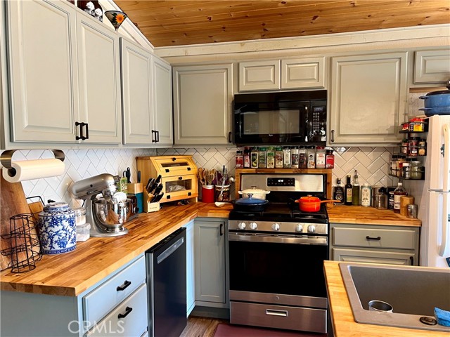 Image 46 of 70 For 29555 Wyle Ranch