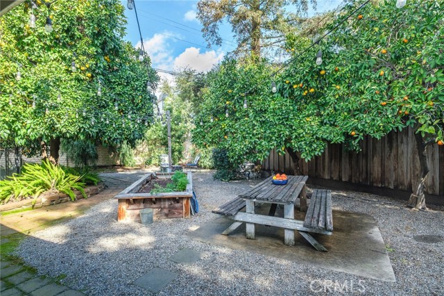 Detail Gallery Image 38 of 39 For 1264 W Celeste, Fresno,  CA 93711 - 4 Beds | 3 Baths