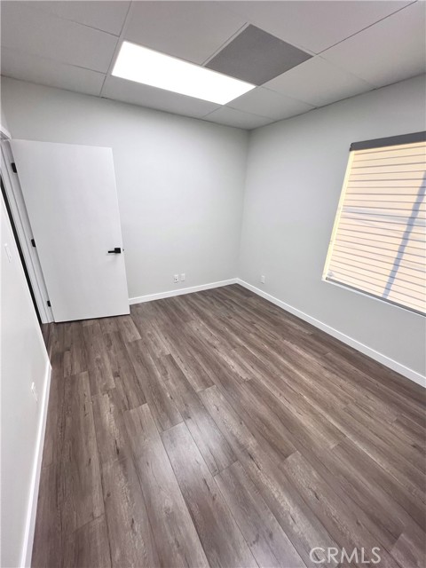Unit 206 2-Rooms