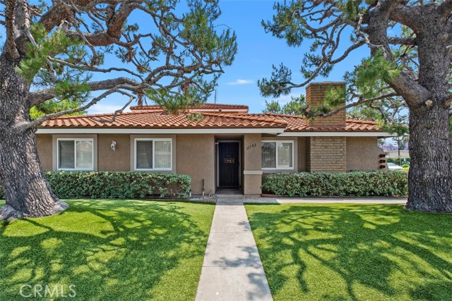 11782 Garden Grove Boulevard, Garden Grove CA: https://media.crmls.org/medias/7447b660-229e-4404-9bf2-567984c6b750.jpg