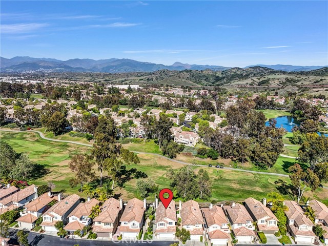 Detail Gallery Image 4 of 54 For 27 via Floria, Rancho Santa Margarita,  CA 92688 - 3 Beds | 2/1 Baths