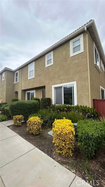 35806 Springvale Lane, Murrieta CA: https://media.crmls.org/medias/74499d6d-abaa-44b3-931d-b49418a8761f.jpg