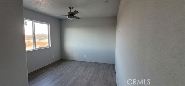 Detail Gallery Image 8 of 13 For 35793 Sage St, Lucerne Valley,  CA 92356 - 3 Beds | 2 Baths