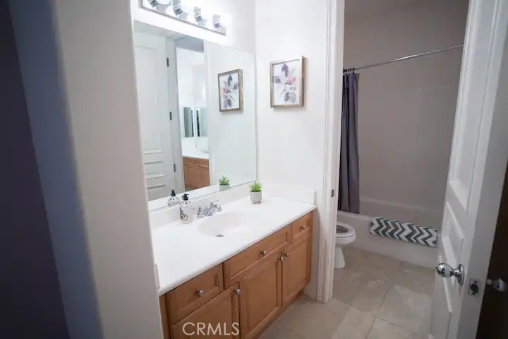 https://media.crmls.org/medias/744a3842-a84b-47dc-b4f8-1b9d4c5cf12c.jpg?preset=X-Large