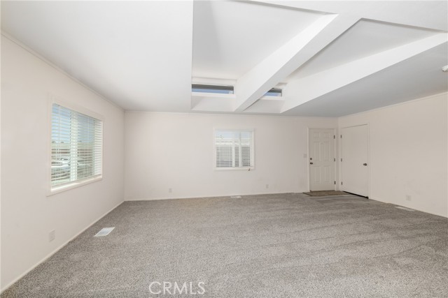 1560 Massachussetts Avenue, Riverside CA: https://media.crmls.org/medias/744b3fe3-efa1-49e4-a2c5-9995a1b495a7.jpg