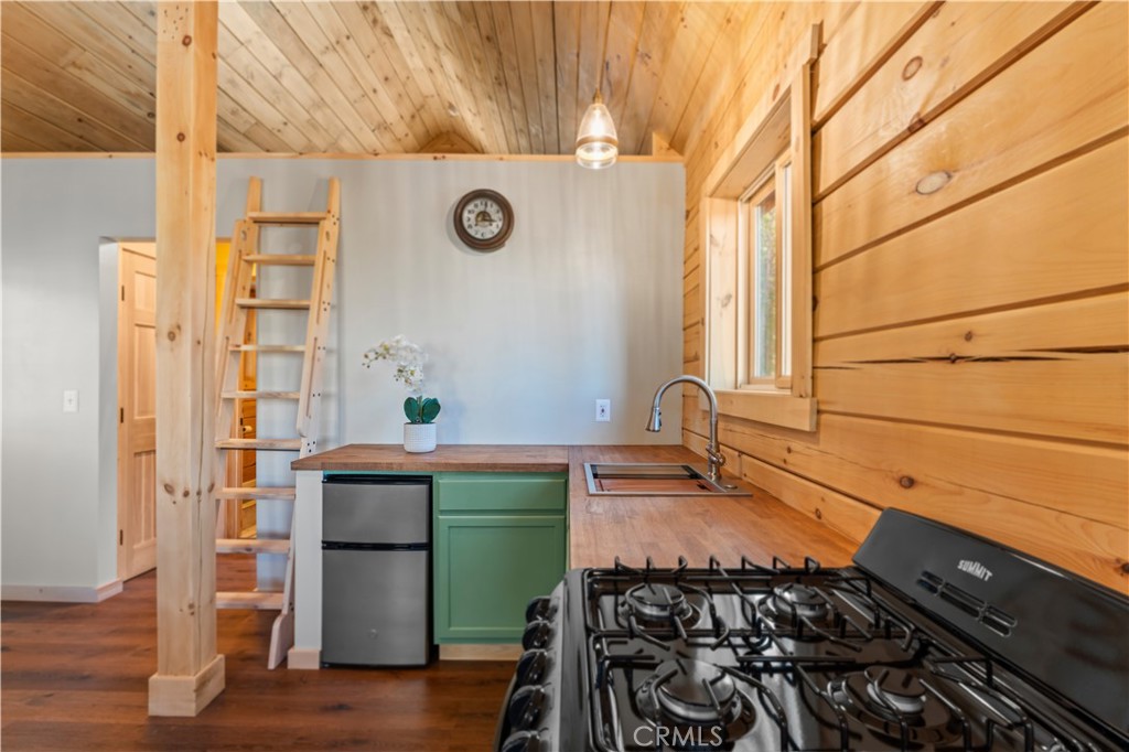 MLS #IG25268056 image #15