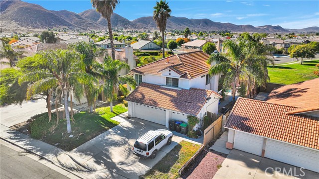 Detail Gallery Image 38 of 43 For 1947 Harbor Dr, Hemet,  CA 92545 - 4 Beds | 2/1 Baths