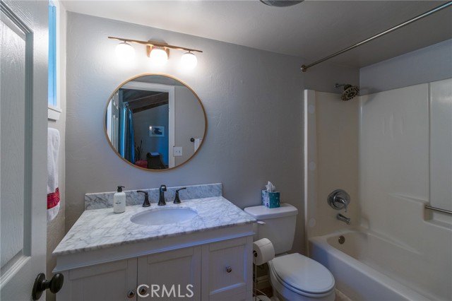 Detail Gallery Image 16 of 30 For 31045 Valley Oak Dr, Running Springs,  CA 92382 - 2 Beds | 2 Baths