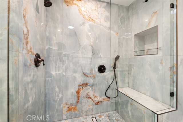 MLS #OC25171234 image #26