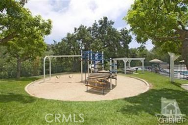 https://media.crmls.org/medias/744dfb6f-f785-428b-97c3-e31965948cf3.jpg?preset=X-Large