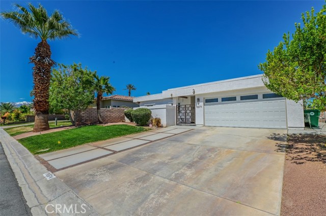 Detail Gallery Image 2 of 49 For 76574 Florida Ave, Palm Desert,  CA 92211 - 3 Beds | 2 Baths