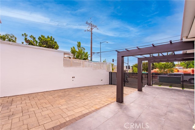 Detail Gallery Image 28 of 36 For 23363 Lake Manor Dr, Chatsworth,  CA 91311 - 1 Beds | 2 Baths