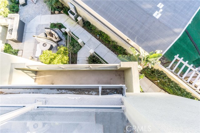 206 Calle Miramar, Redondo Beach, California 90277, 4 Bedrooms Bedrooms, ,3 BathroomsBathrooms,Residential,Sold,Calle Miramar,SB17021229