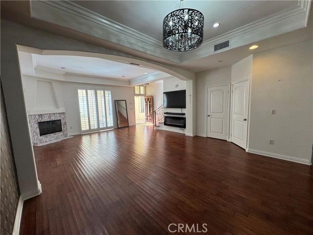 14535 Margate Street, Sherman Oaks CA: https://media.crmls.org/medias/744fb258-59d6-4c79-ba85-d7f862c9379d.jpg