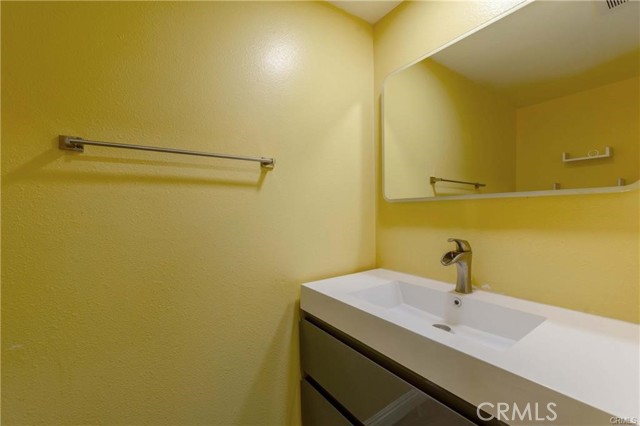Detail Gallery Image 15 of 30 For 9000 Vanalden Ave #176,  Northridge,  CA 91324 - 2 Beds | 2/1 Baths