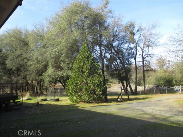 15 Hide A Way Road, Oroville CA: https://media.crmls.org/medias/74518981-38a5-46fe-9a63-0f2d0029490f.jpg