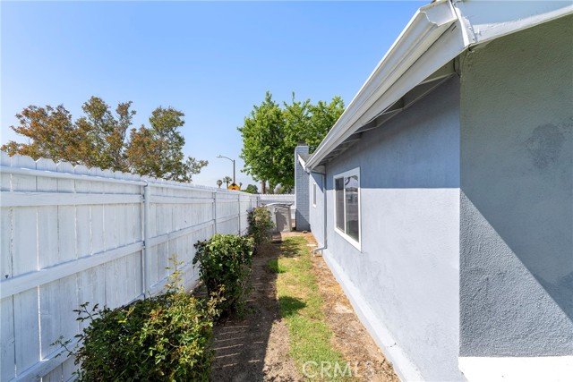 228 W OLD MILL, Corona CA: https://media.crmls.org/medias/7454242e-ed7a-4759-9b15-a34c84051ce2.jpg