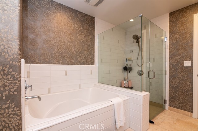 Detail Gallery Image 31 of 38 For 670 Caruso Ave, Glendale,  CA 91210 - 3 Beds | 2/1 Baths